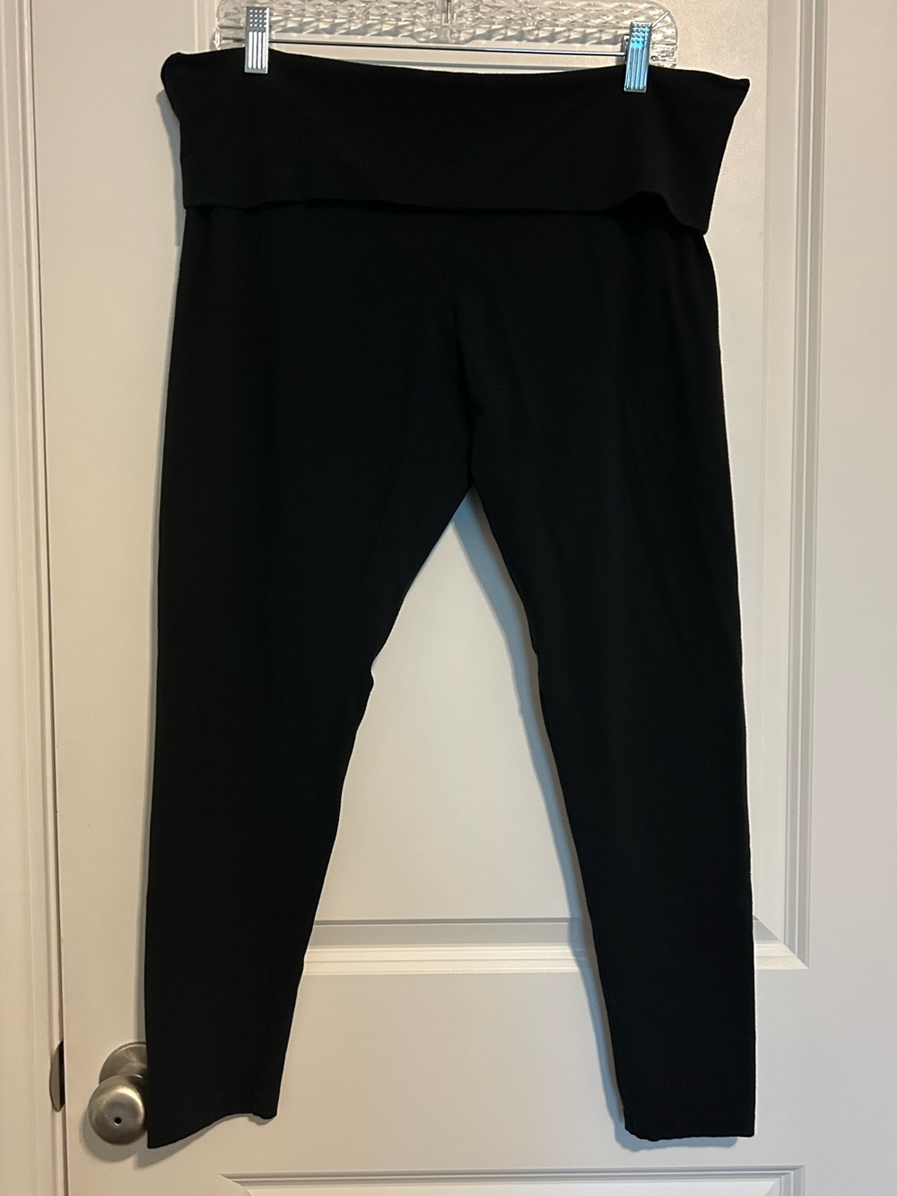 Victoria’s Secret Essential Foldover Legging